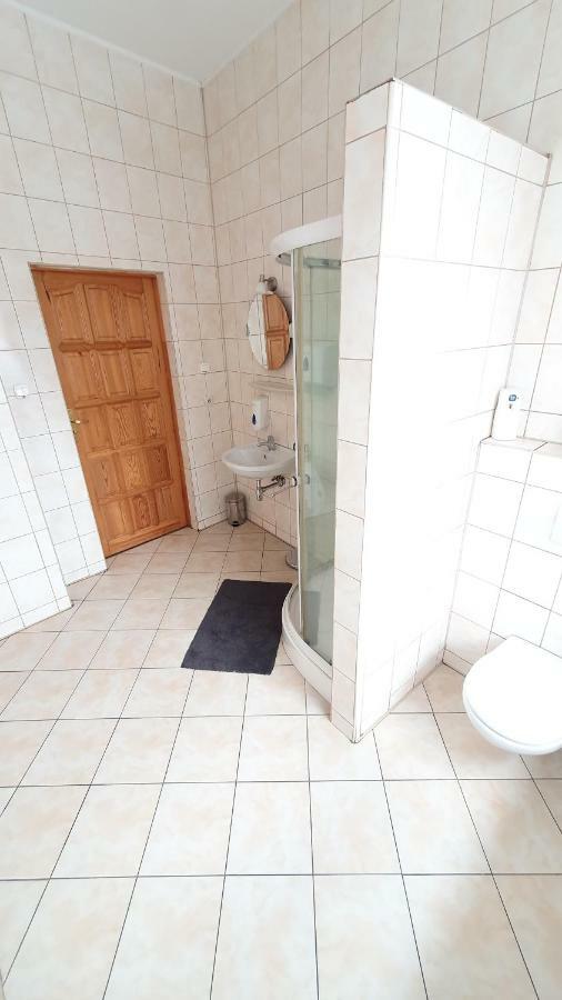 Pokoje Do Wynajecia Piastowska Miedzyrzecz Bagian luar foto